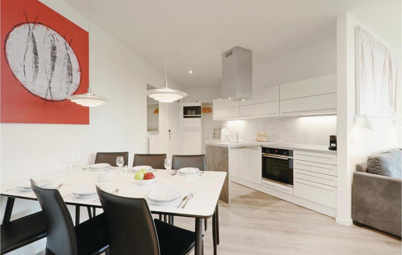 Awesome Apartment In Luebeck Travemuende With Wifi Luaran gambar